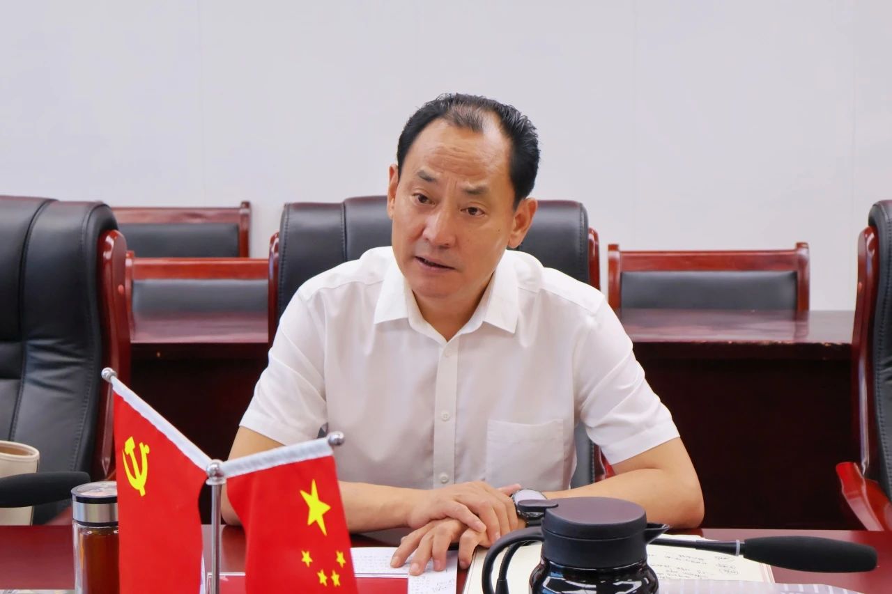 文加武常委深入美豐集團(tuán)調(diào)研，強(qiáng)調(diào)抓住新質(zhì)生產(chǎn)力發(fā)展契機(jī)，推動(dòng)企業(yè)邁向高質(zhì)量發(fā)展新階段